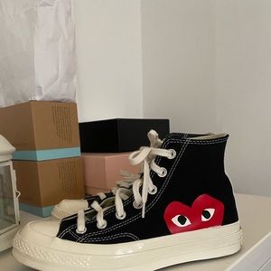 Converse comme des garcons
